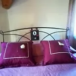 Chevres A Cheval فندق مبيت وإفطار 4*
