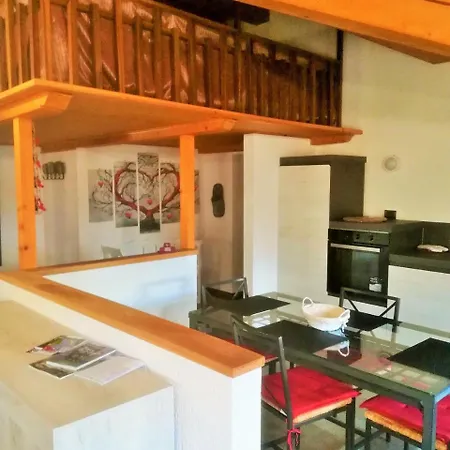 Chevres A Cheval B&B 카르벤소드